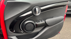 MINI Hatchback 1.5 Cooper Classic 5dr Auto Petrol Hatchback